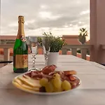 Lu Benica Апартаменты