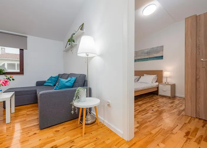 Lu Benica Apartmán Vir