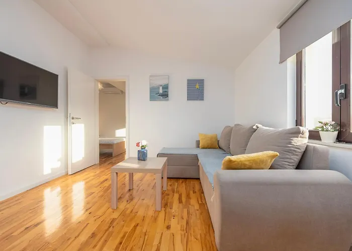 아파트 Lu Benica 비르